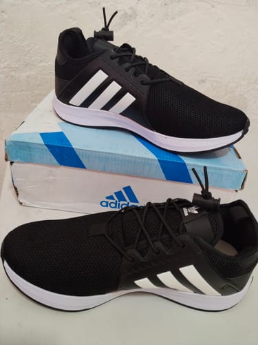 Customer photo review of Tenis Neo Grand Court Blanco Rosa Fiusha