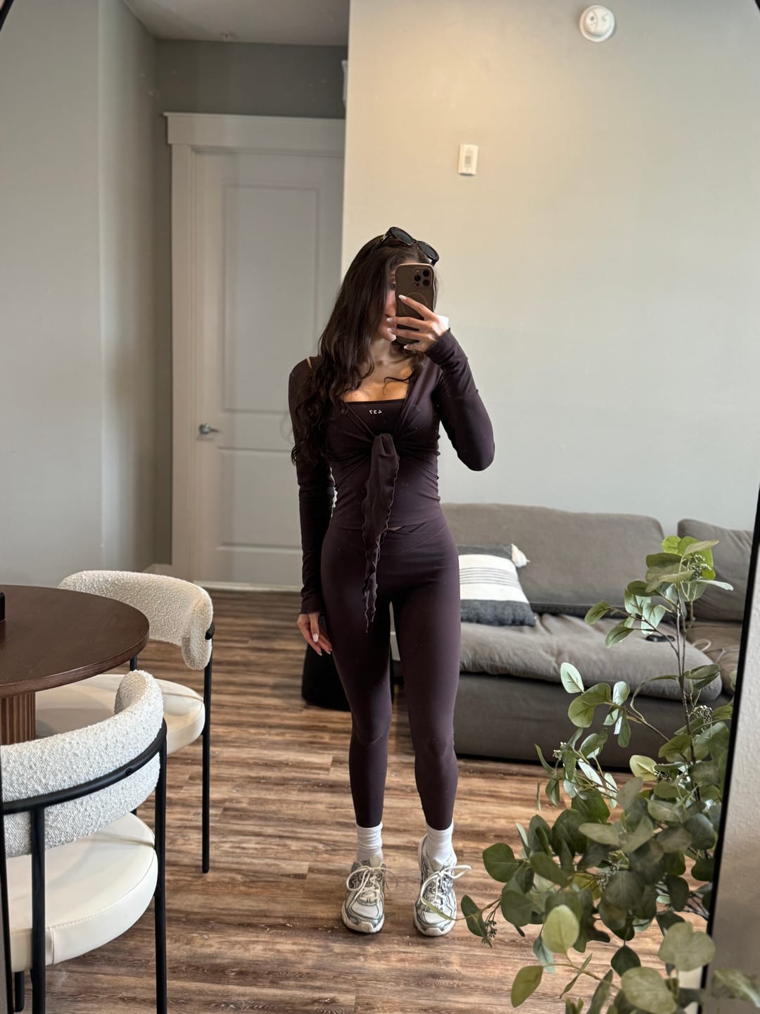 Customer photo review of The Square Tank / Espresso