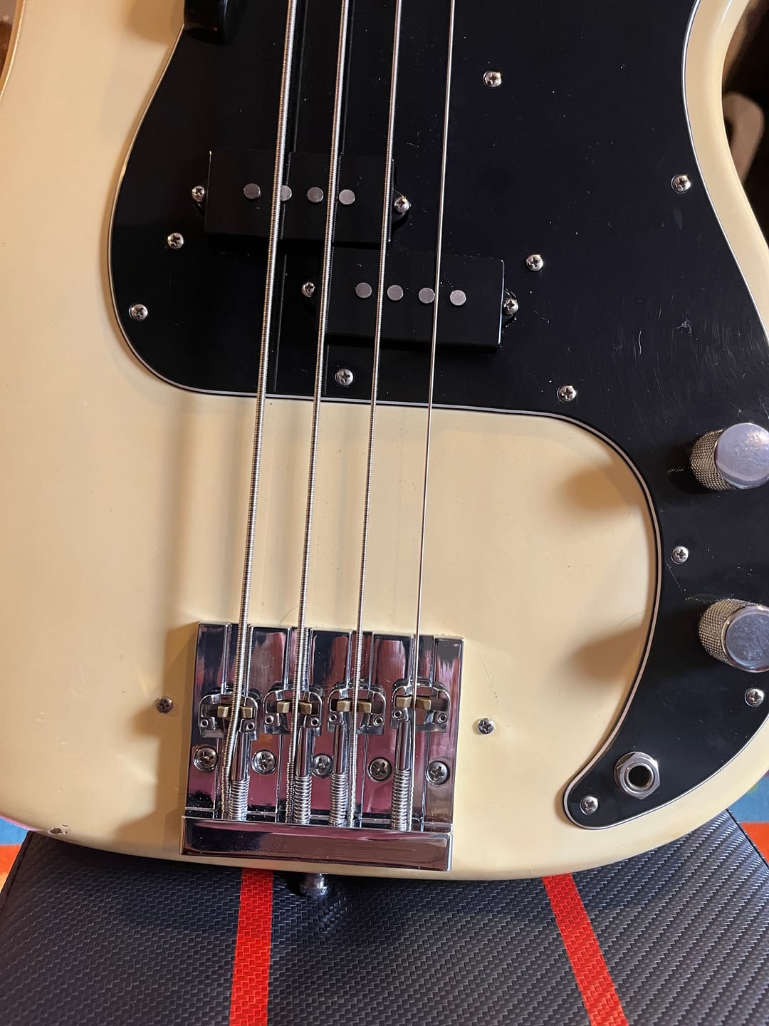 Customer photo review of 4 String MassKicker™ Bass Bridge