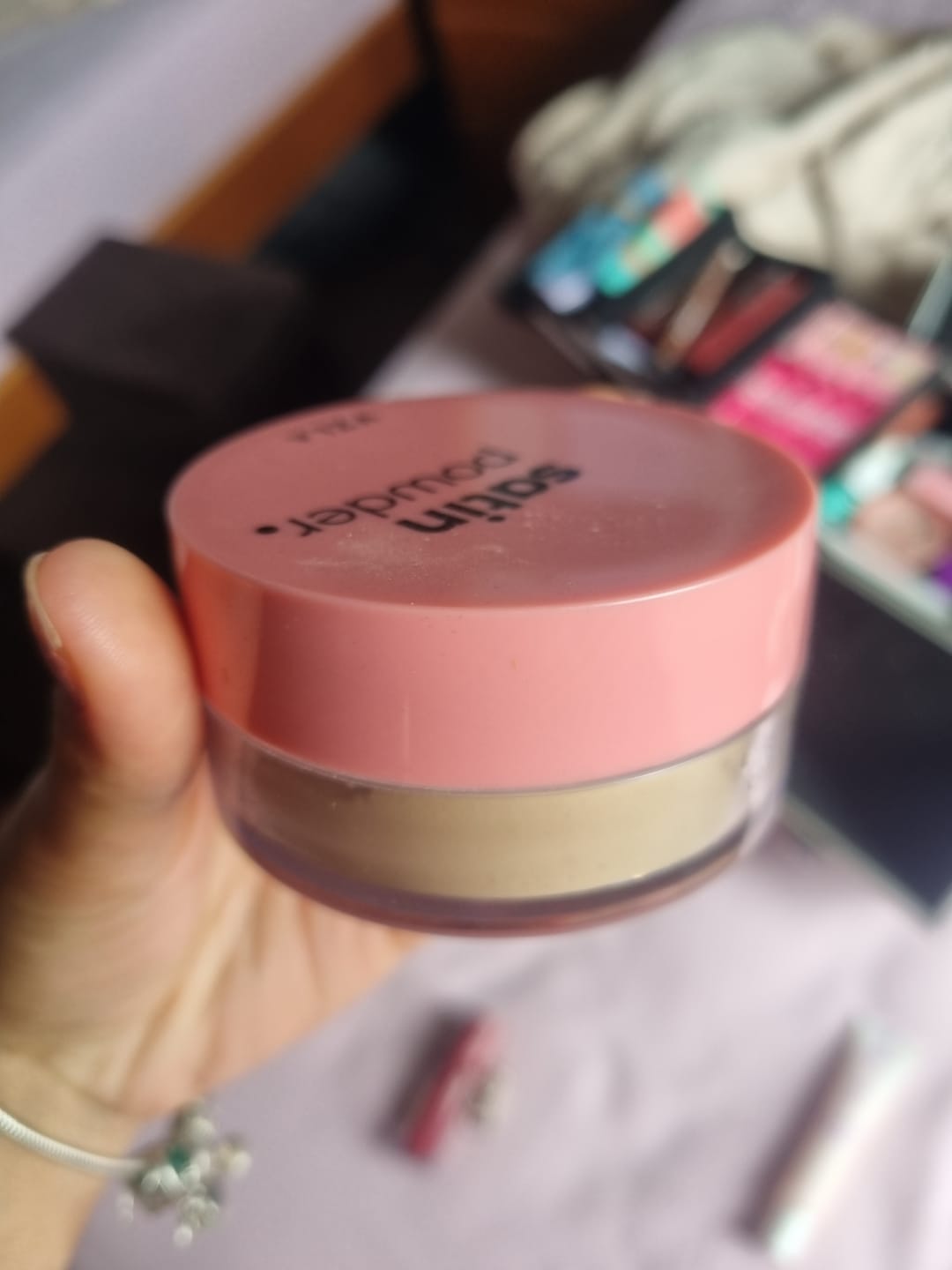 Customer photo review of Satin Powder