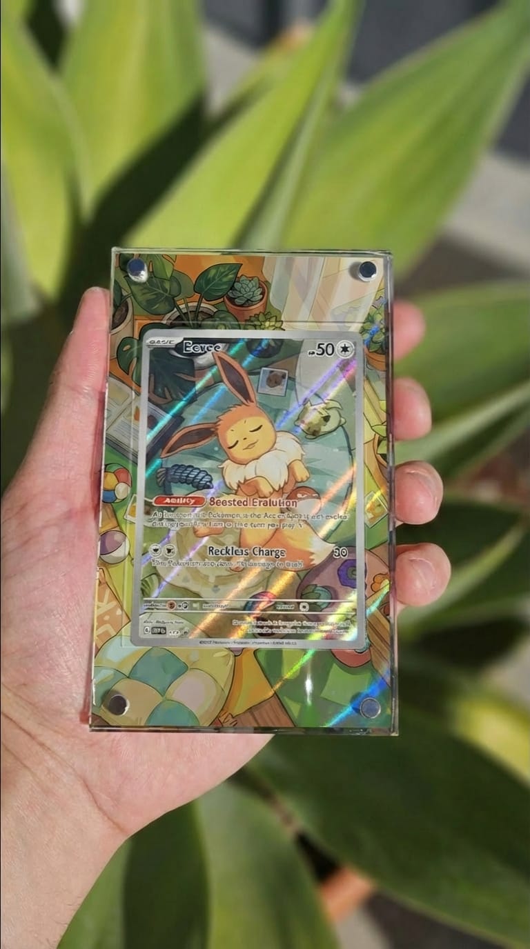 Customer photo review of Eevee SVP 173 Promo Extended Art Display Cases