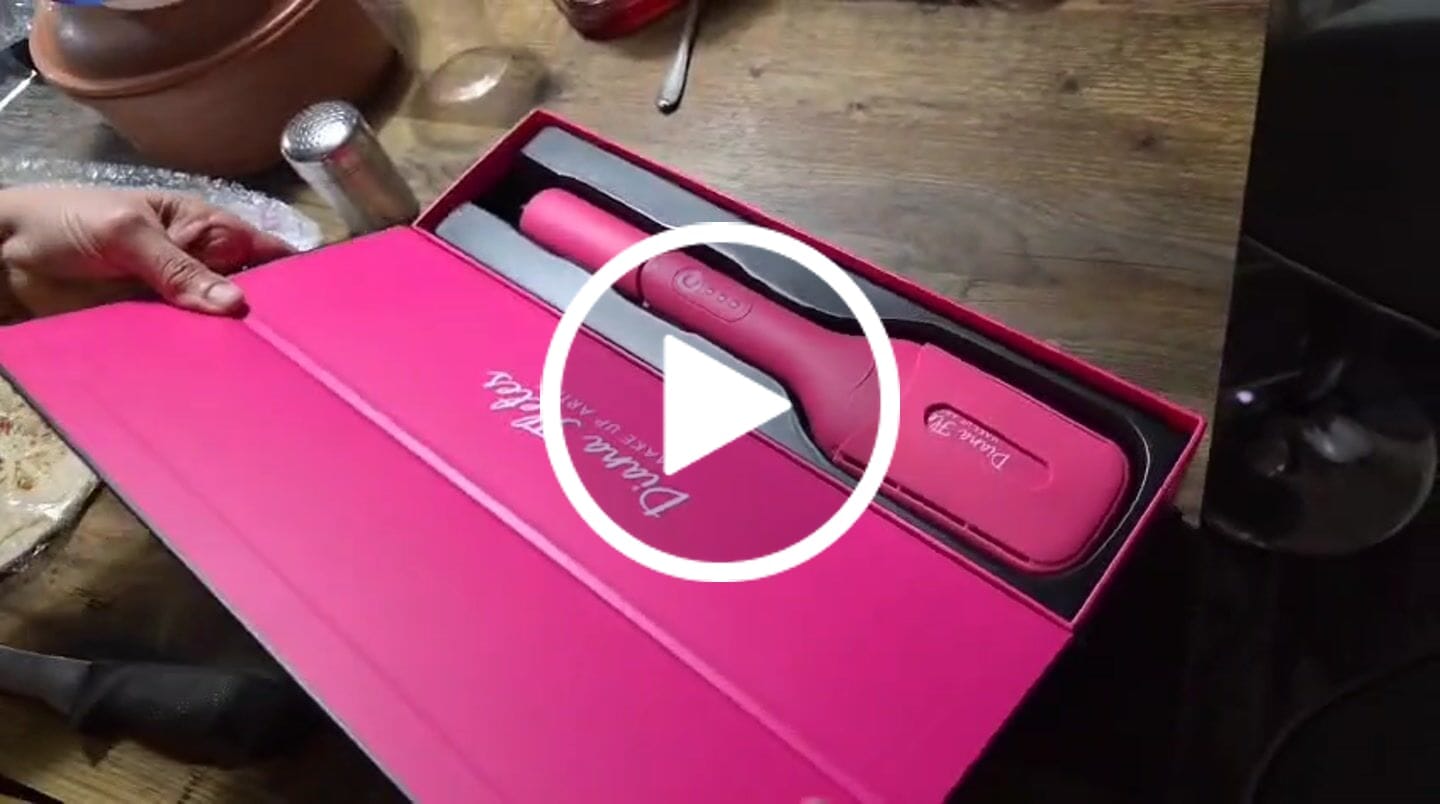 Customer video review of Plancha 2 en 1 Diana Fletes Para Cabello Húmedo y Seco.