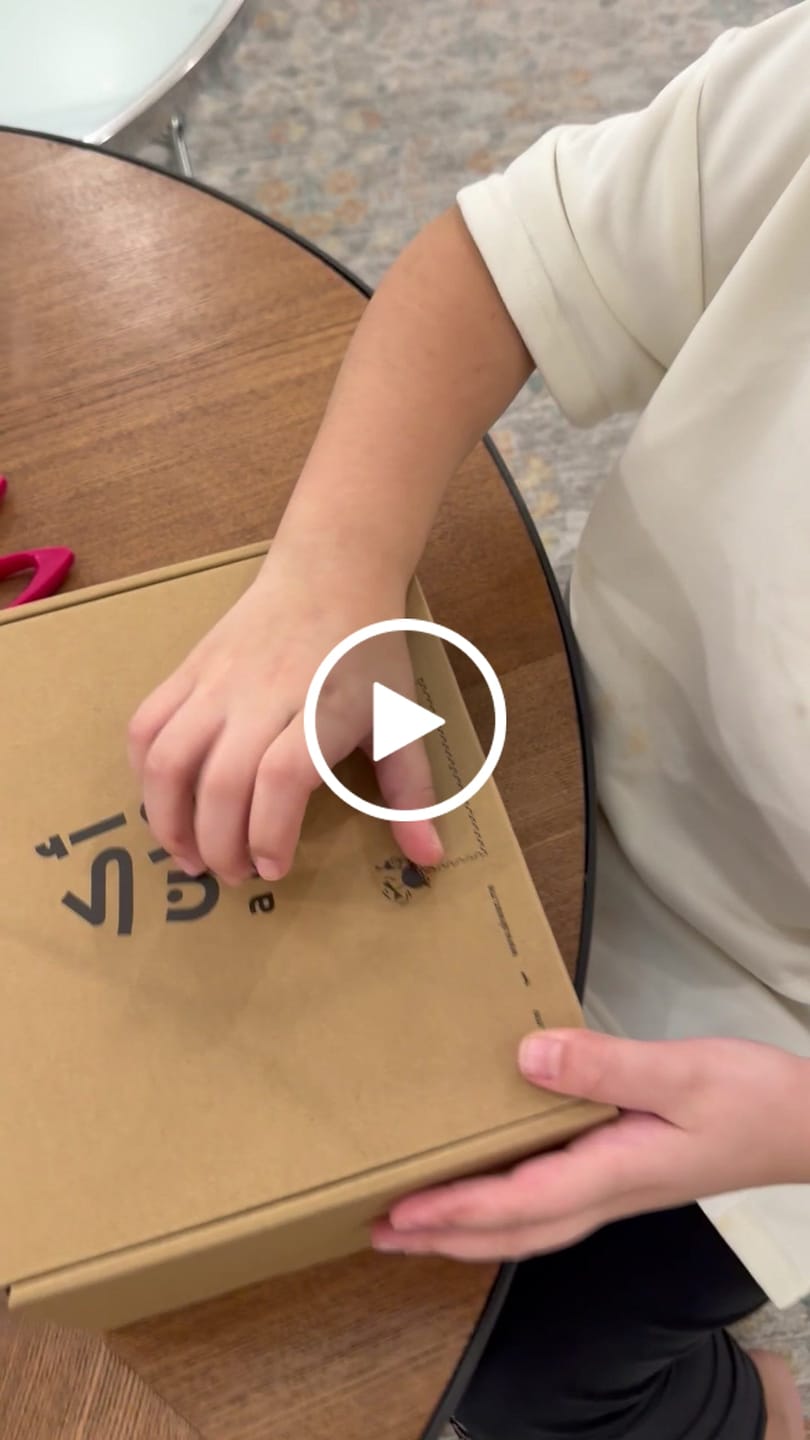 Customer video review of Arabic Alphabet Flashcards with Ring