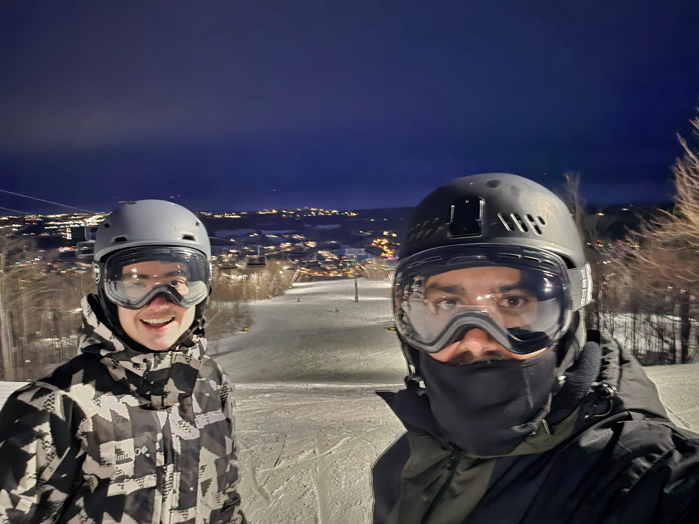 Customer photo review of The Emily Snow Goggle - Photochromic Black Lens