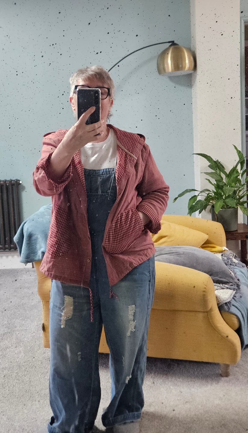 Customer photo review of Plus Size Women Summer Vintage Stripe Hooded Cotton Linen Shirt