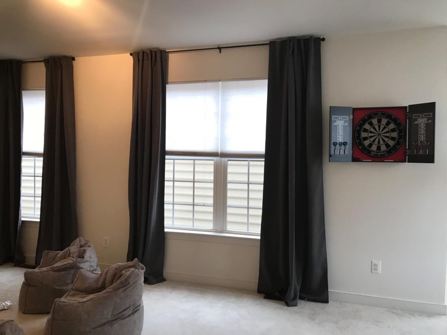 Customer photo review of Classic 4 Layers Velvet Heavyweight Soundproof Thermal 100% Blackout Custom Curtain