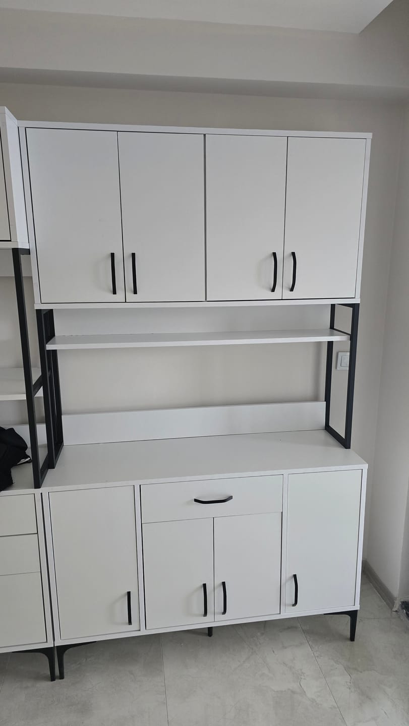 Customer photo review of Rani JE127 Çok Amaçlı Dolap 8 Kapaklı 1 Çekmeceli Kiler Mutfak Dolabı Beyaz