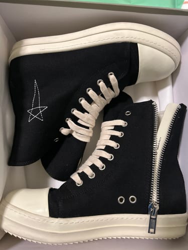 Recensione con foto di un cliente su Sneakers Rick Owens DRKSHDW