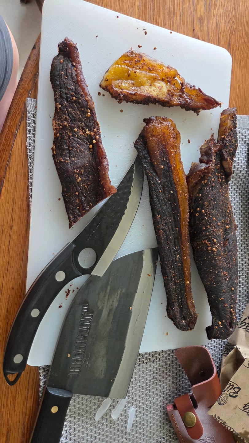 Customer photo review of BRAAIPLANK™ HAMMER FORGED BUTCHER KNIFE