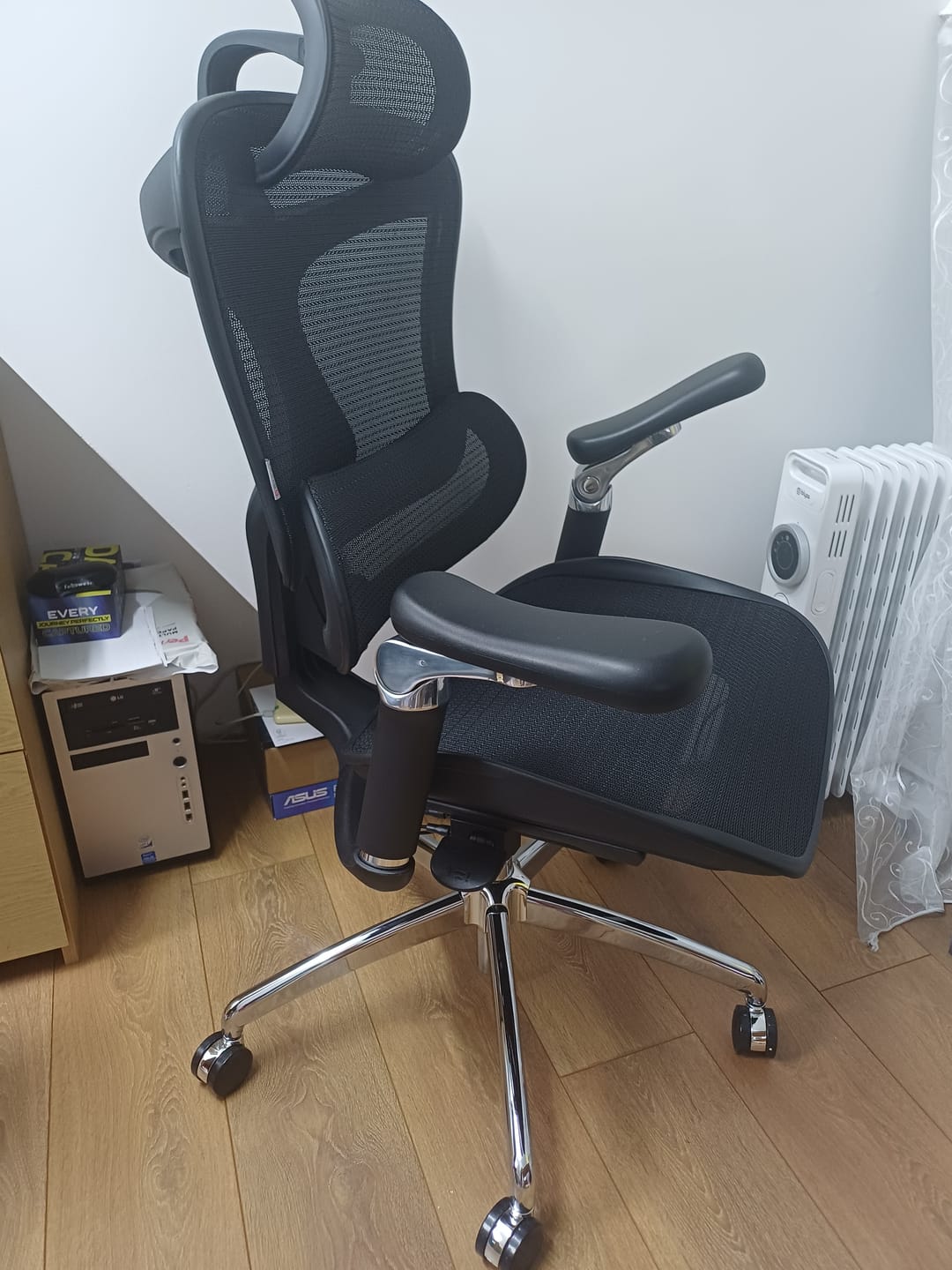 Customer photo review of Doro C300 Pro Ergonomic Office Chair