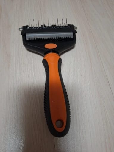 Customer photo review of 3-in-1 Pet Hair Removal Brush