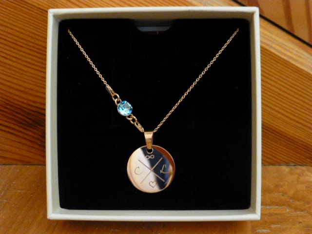 Customer photo review of Halskette Initialen