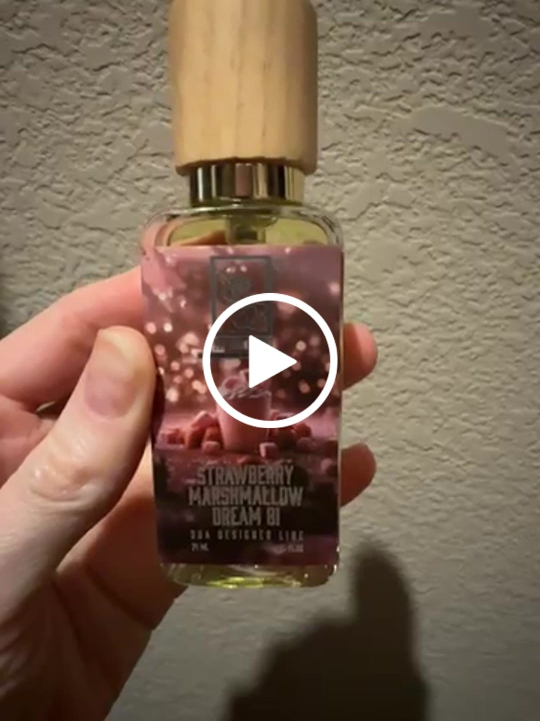 Customer video review of Strawberry Marshmallow Dream 81