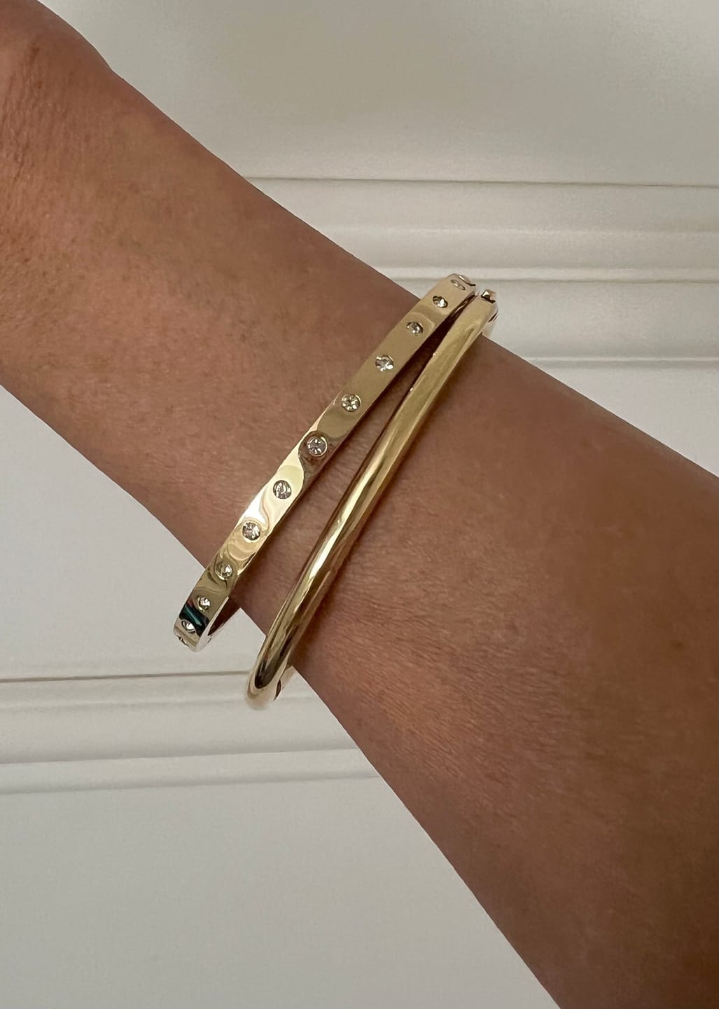 Customer photo review of Eternity Bangle Slim
