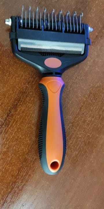 Customer photo review of 3-in-1 Pet Hair Removal Brush