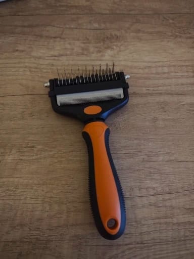 Customer photo review of 3-in-1 Pet Hair Removal Brush