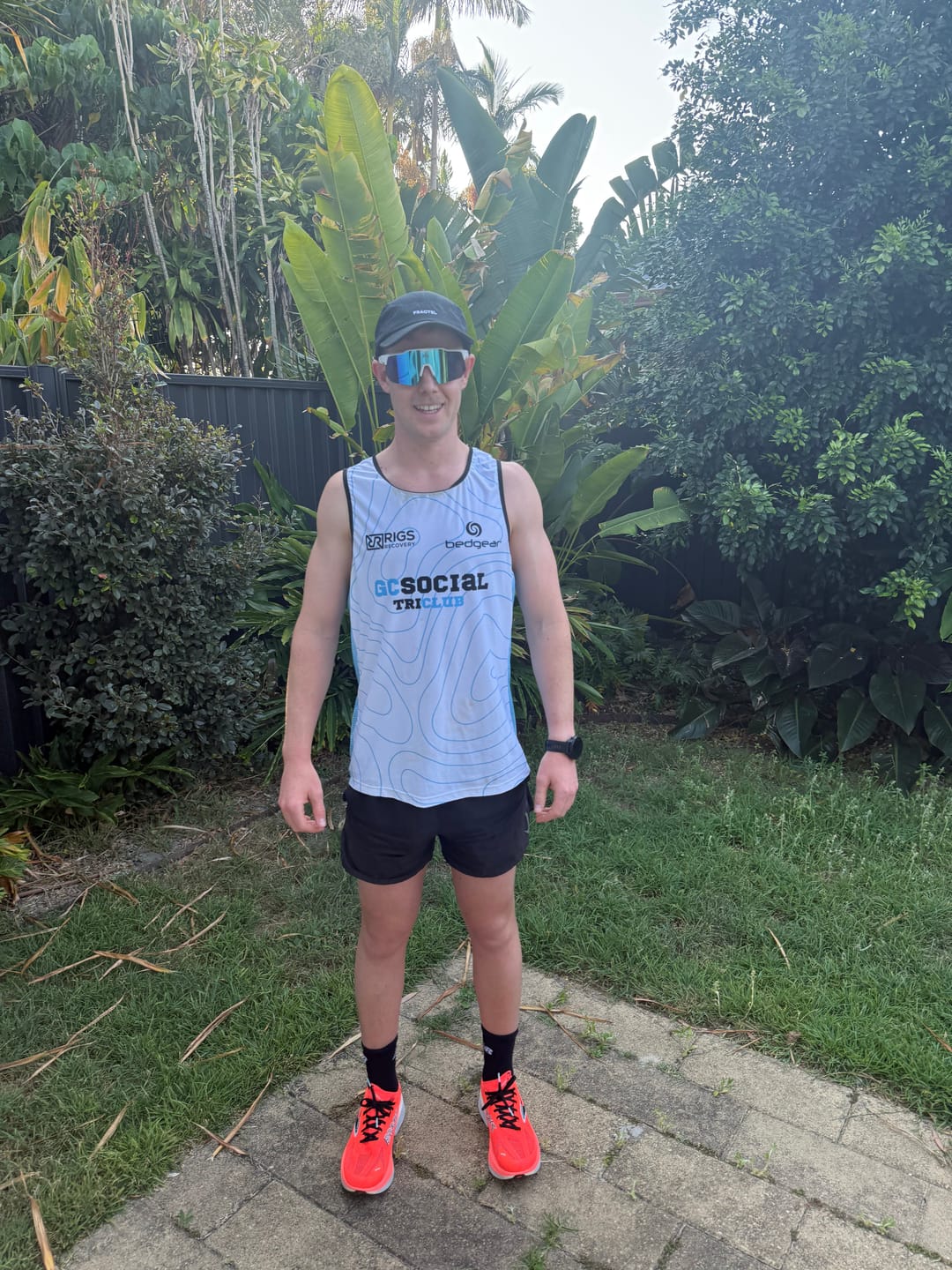Customer photo review of R1 Hardloop Zonnebril