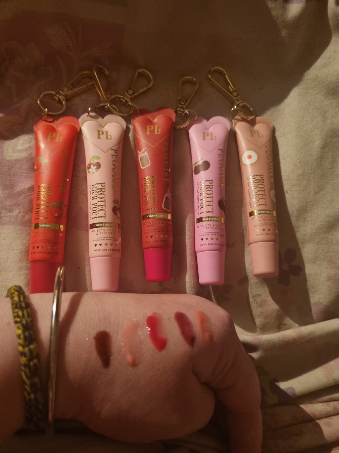 Customer photo review of Protect Your Pout Lip Conditioner XL Gift Set