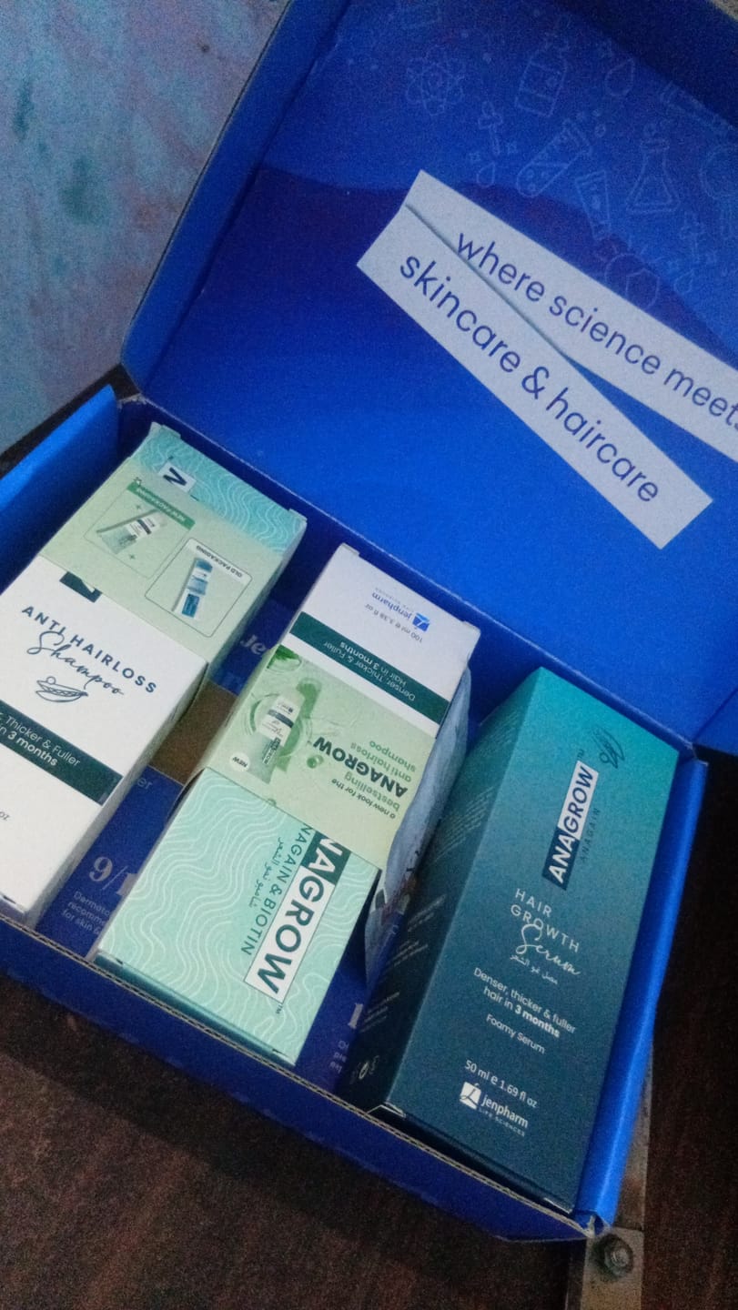 Customer photo review of Anagrow Shampoo