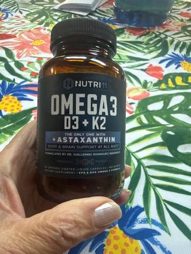 Customer photo review of Omega 3 + D3 + K2 with Astaxanthin