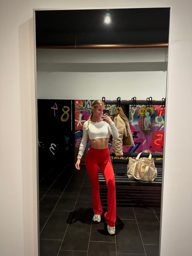 Customer photo review of LUXE Sculpt Flared Leggings - Candy Red (Limited Edition)