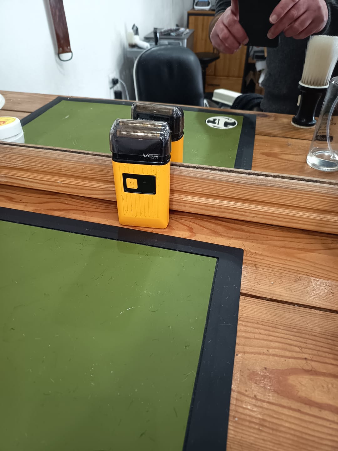 Customer photo review of Shaver VGR V-357