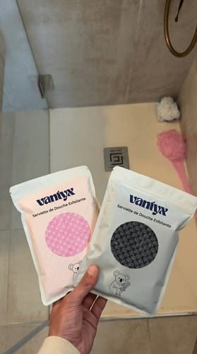 Customer photo review of Serviette de Douche Exfoliante Vantyx