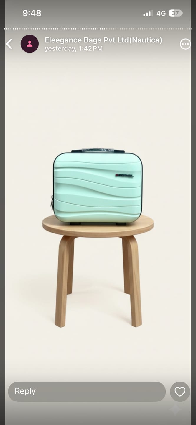 Customer photo review of Bacca Bucci Shoecase – Travel Shoe Carrier for Sneakerheads on the Move