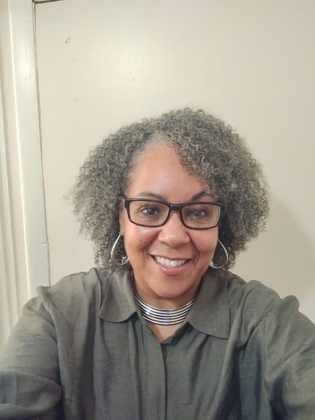 Customer photo review of Vanessa Vixen 100% Human Hair Full Wig - HH AMIRAH