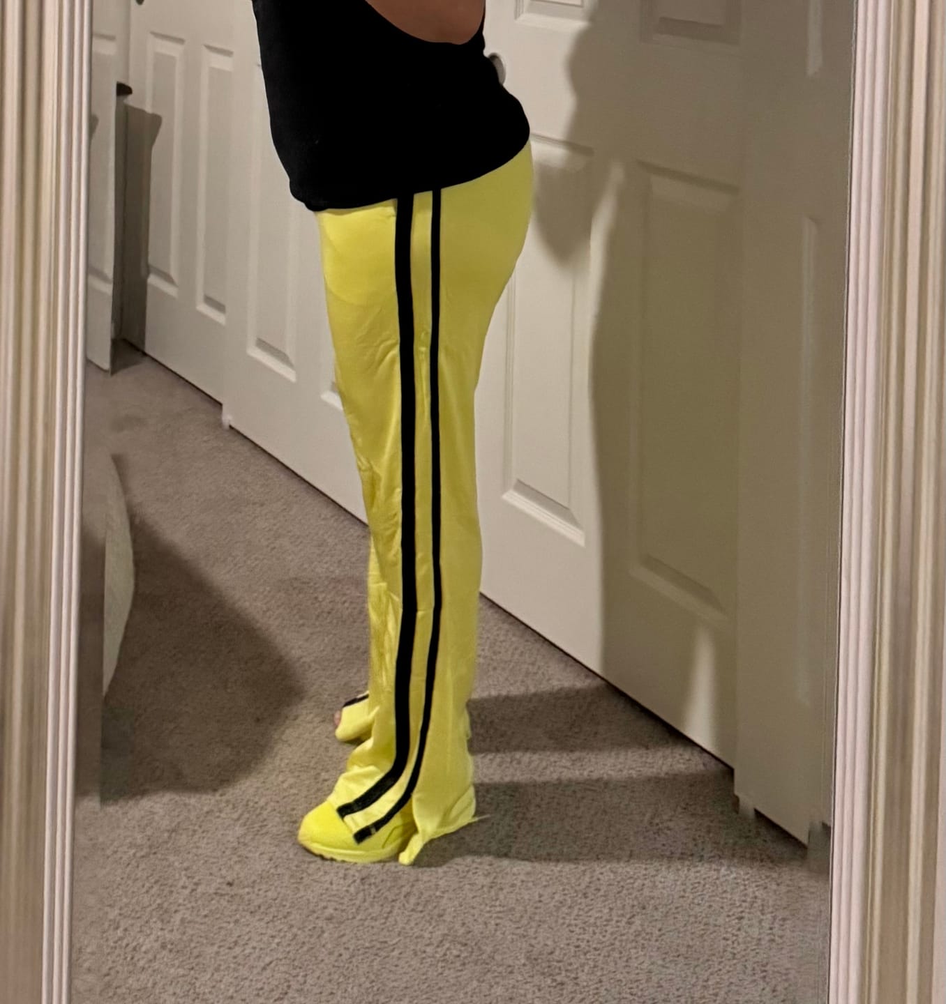 Customer photo review of Zumba Haus Mid Rise Knit Track Pants