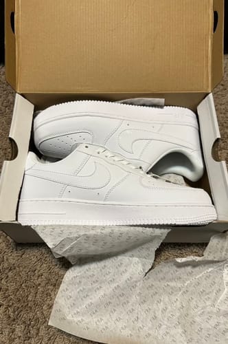 Customer photo review of Nike Air Force 1