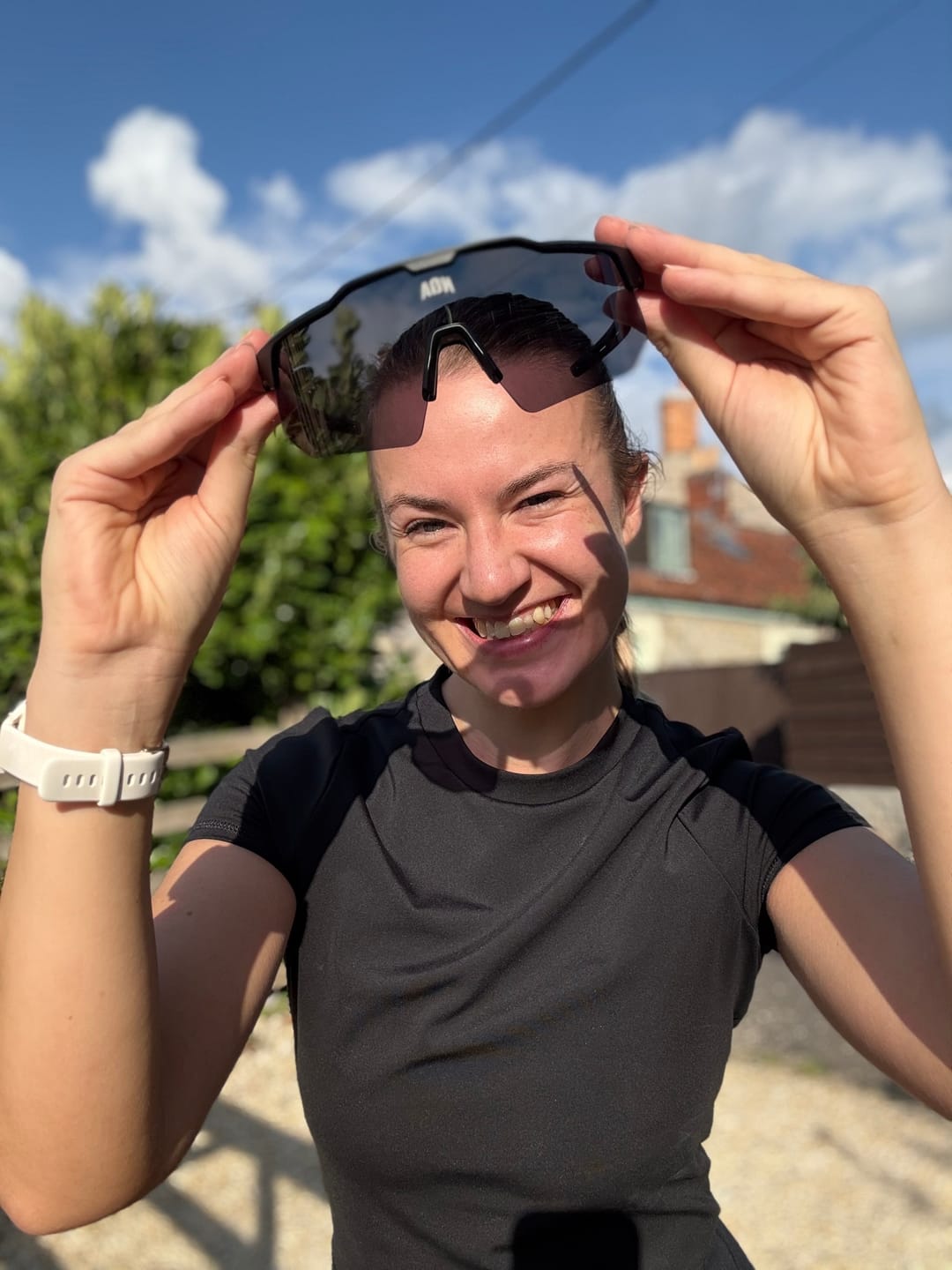 Customer photo review of R1 Hardloop Zonnebril