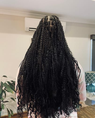 Customer photo review of 22 Inch Pre-Stretched Braiding Hair for Braids, Locs & Twists