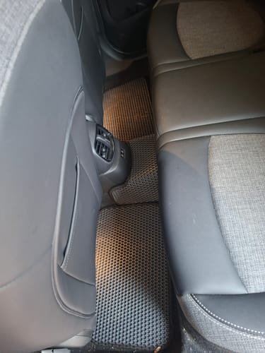Customer photo review of Auto Fußmatten nach Maß - Komplettset