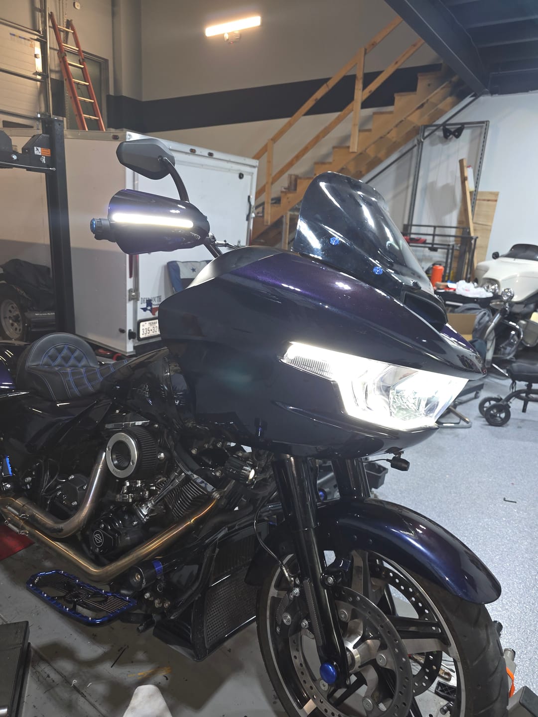 Customer photo review of Color Matched hand guard with LED for Harley Touring & Softails