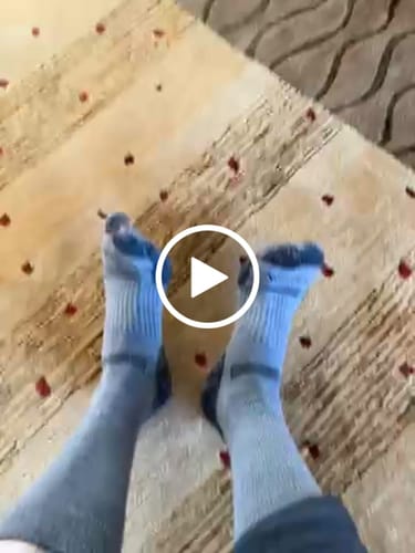 Customer video review of Womens Harbor Crew Sock - Grey