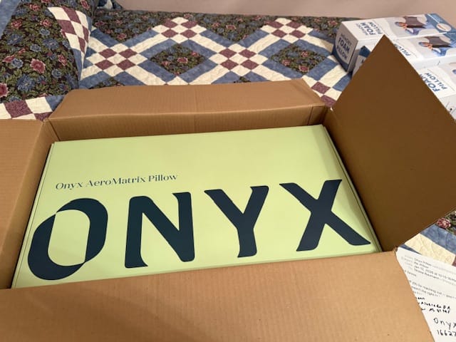 Customer photo review of Onyx AeroMatrix™ Pillow