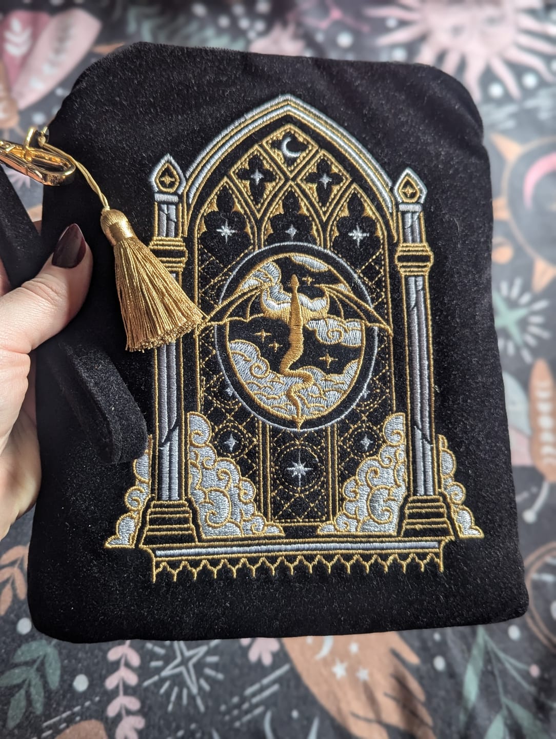 Customer photo review of Dragon Lore eReader Sticker Insert