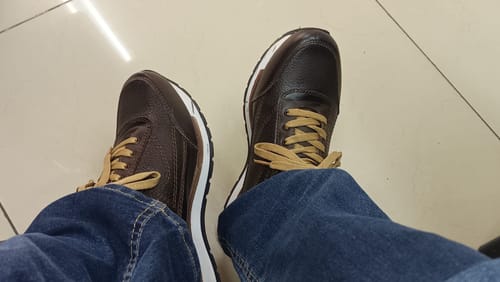 Customer photo review of Tenis Bravo Confort