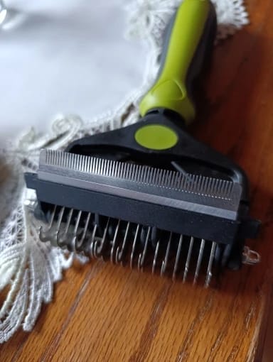 Customer photo review of 3-in-1 Pet Hair Removal Brush