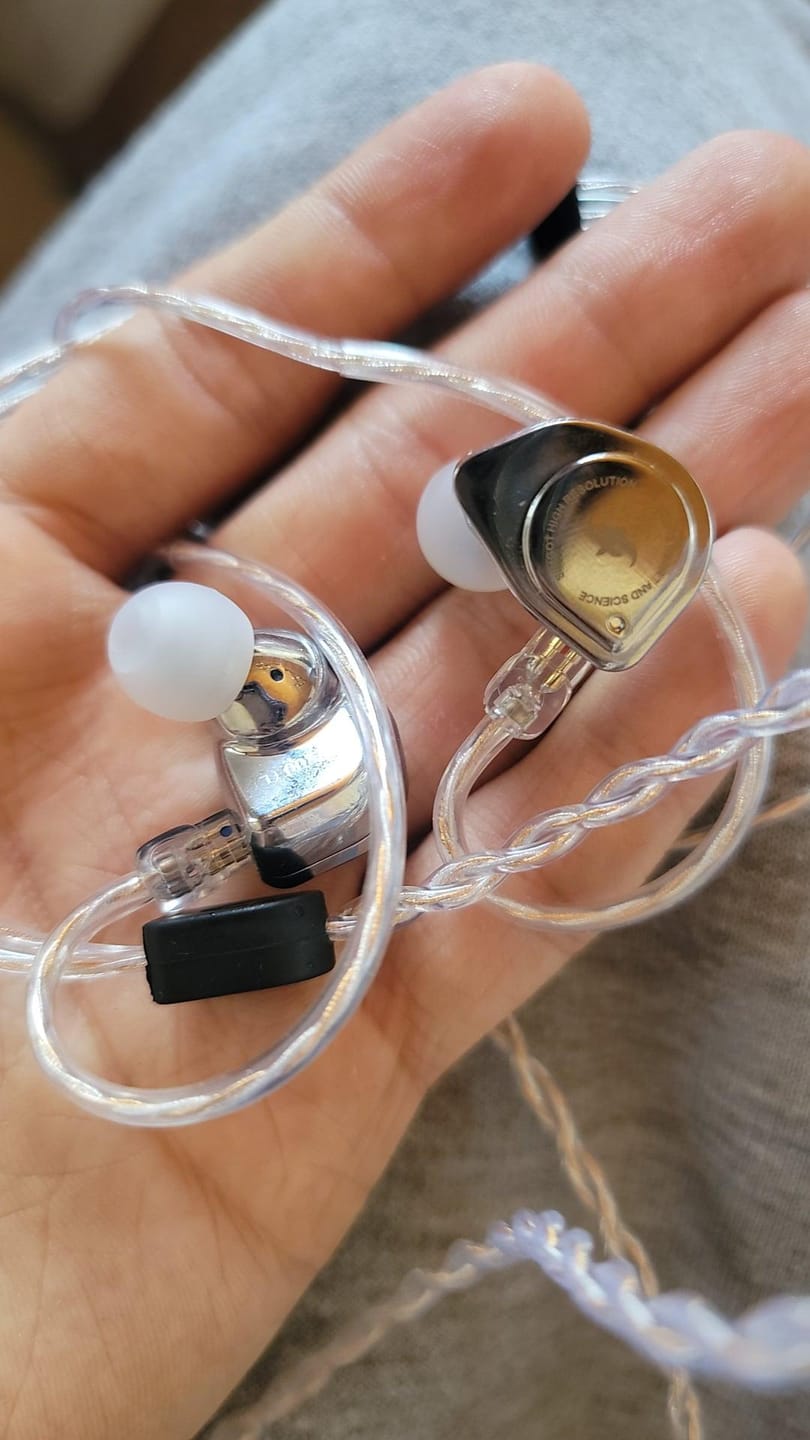 Customer photo review of SIMGOT EW200 IEM Kulaklık