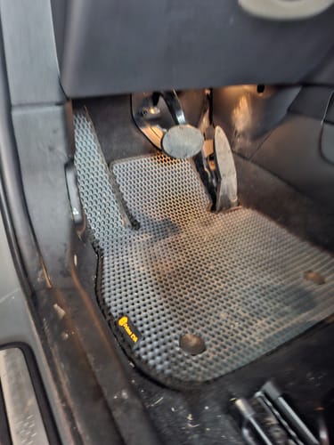 Customer photo review of Auto Fußmatten nach Maß - Komplettset