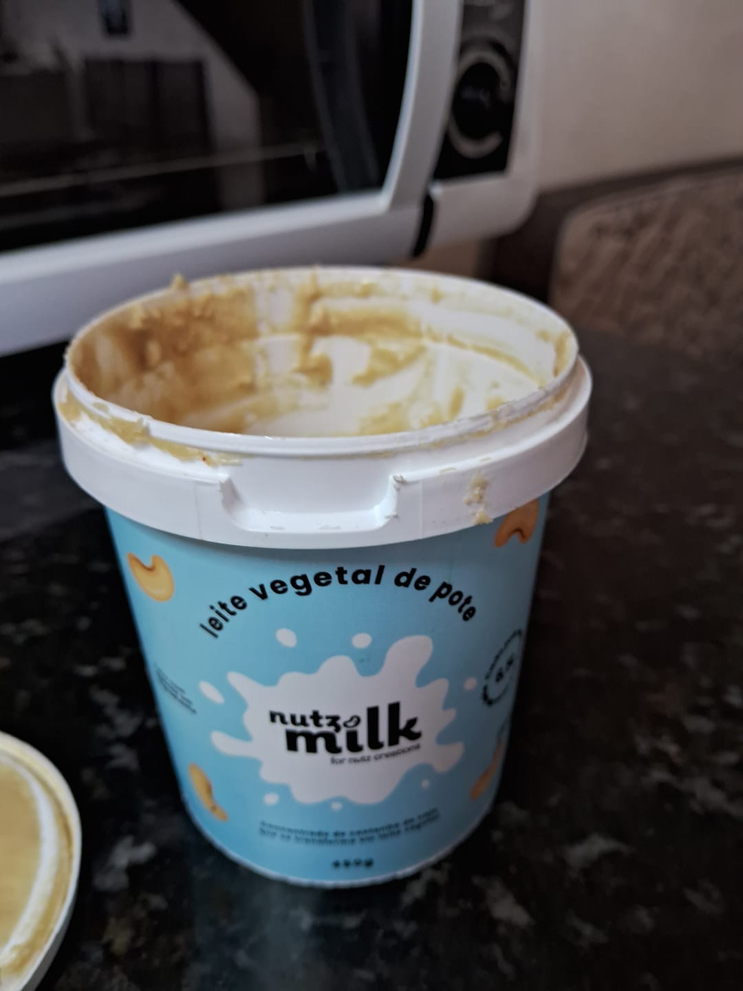 Customer photo review of Kit 2 Unidades: Leite Vegetal NutzMilk  13L - Concentrado de Castanha de Caju