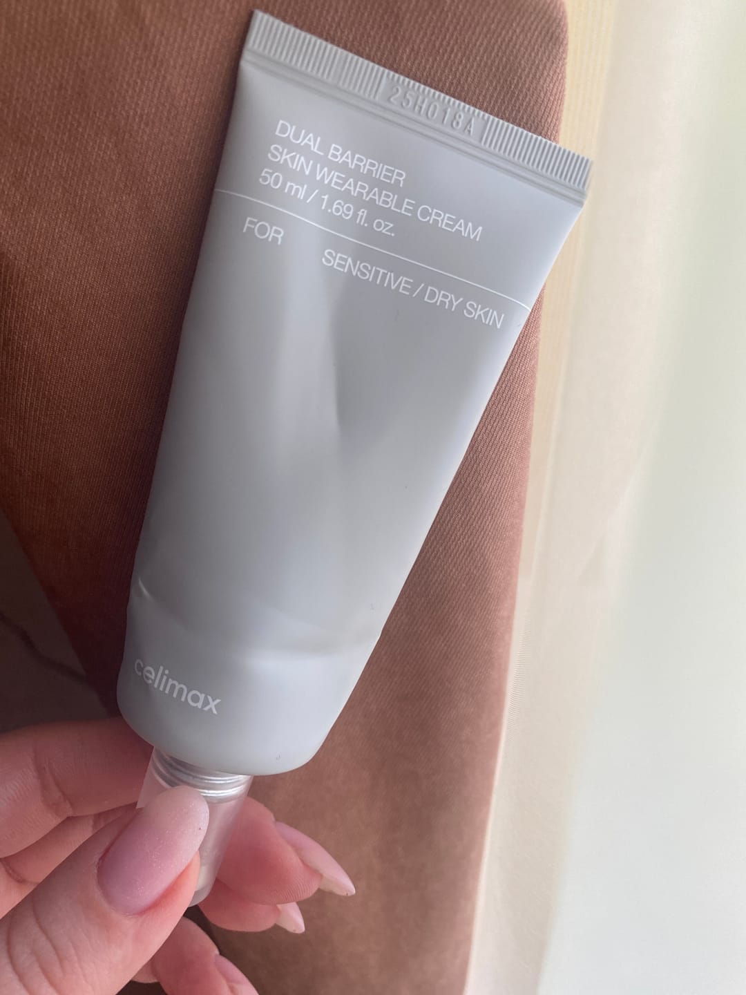 Customer photo review of Aizsargbarjeru nodrošinošs krēms ar keramīdu kompleksu Celimax Dual Barrier Skin Wearable Cream