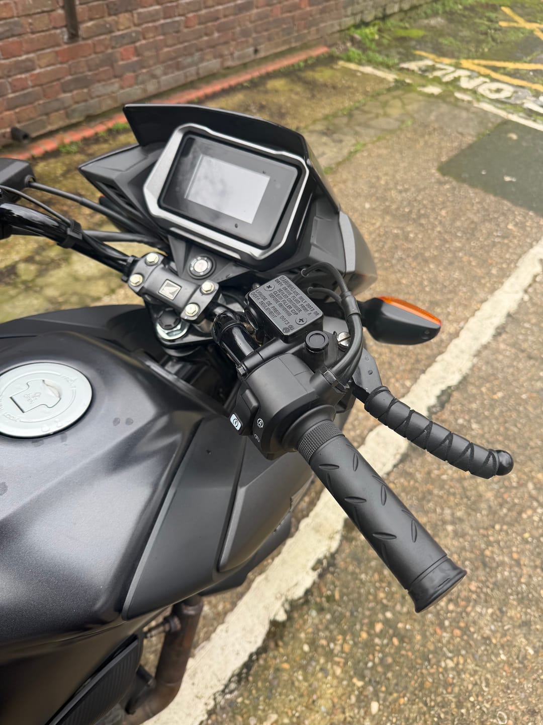 Customer photo review of Motorcycle Mirror Hole Threaded Block Off Plugs - Brogue Moto