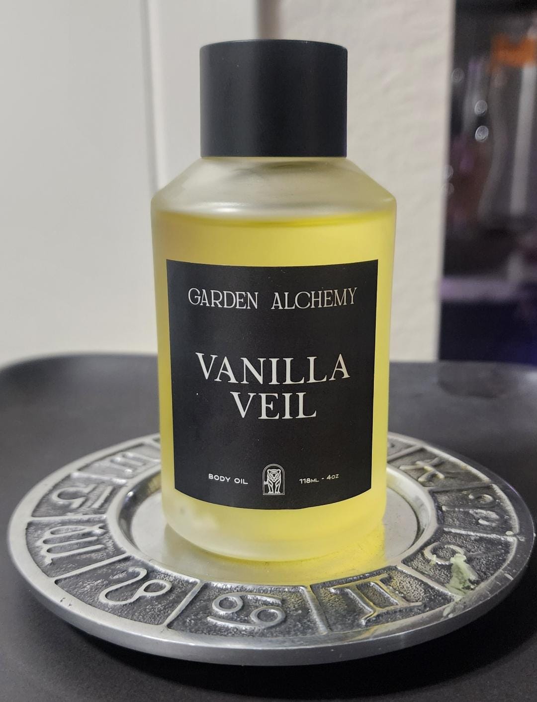 Customer photo review of VANILLA VEIL BODY OIL