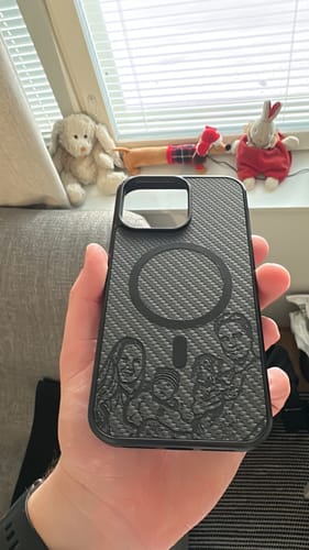 Customer photo review of KARB - Puhelimen kuoret hiilikuitu-lookilla