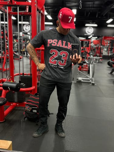 Customer photo review of ‘7’ Premium SnapBack - Red/White