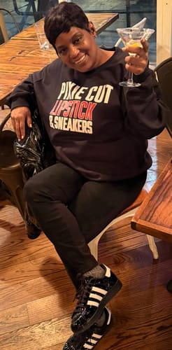 Customer photo review of Pixie Cut, Lipsitck, & Sneakers (blk)