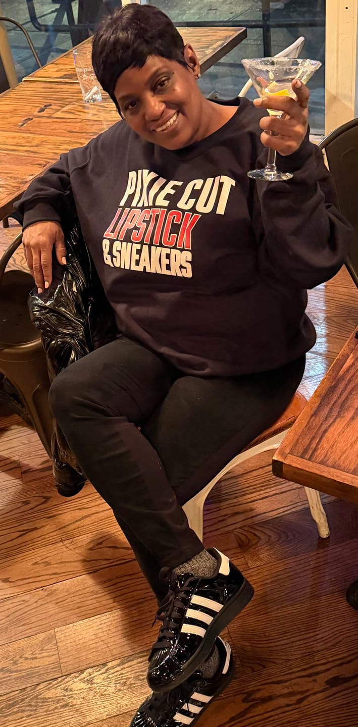 Customer photo review of Pixie Cut, Lipsitck, & Sneakers (blk)